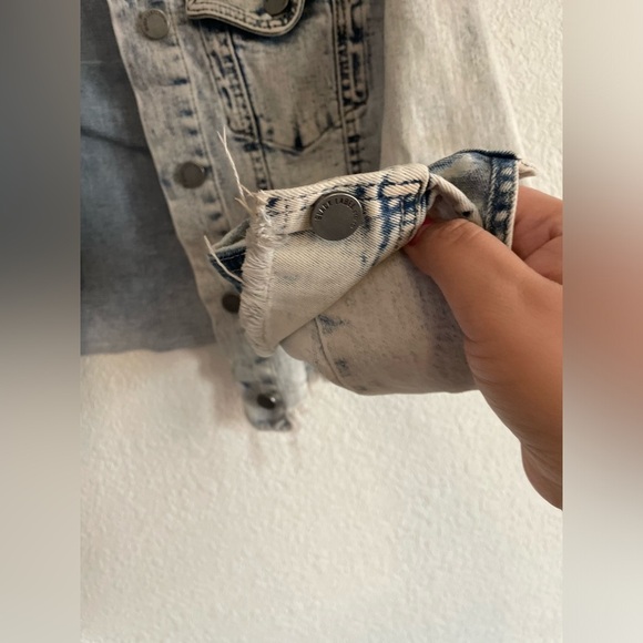 Black Label Women’s Denim distressed washed Jacket size M - Picture 4 of 9